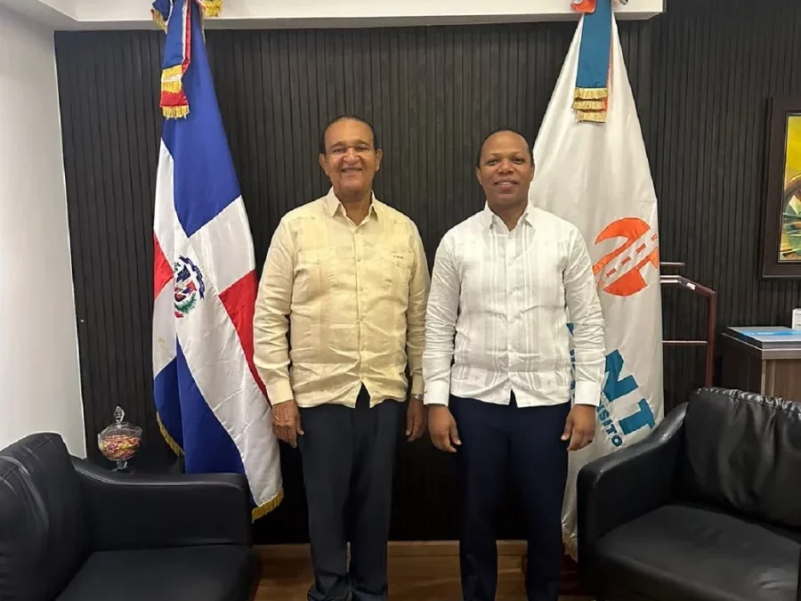 El presidente de CONATRA apoyará »RD se mueve» por 30 días.